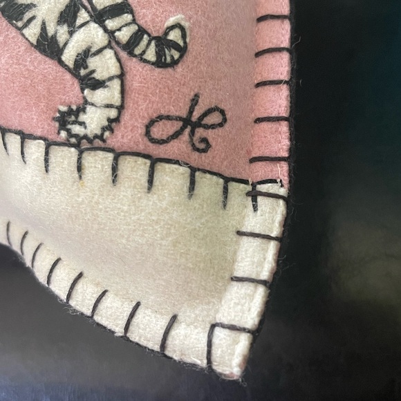 Jan Constantine Handmade Felt Tiger & Palm Tree Decor Pillow Made in England - Picture 3 of 11